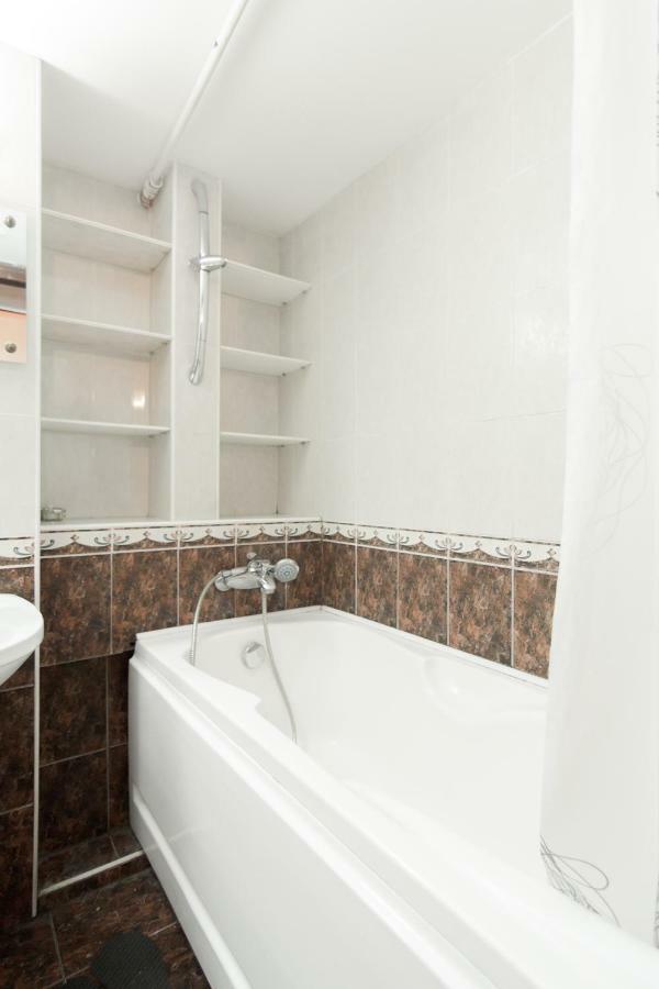 Rent Apartments Grecheskaya 50 Odesa Exterior photo